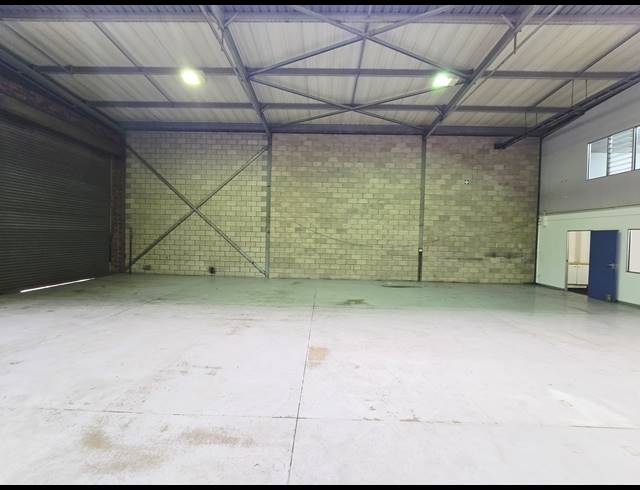 378M² WAREHOUSE TO LET IN KYA SANDS